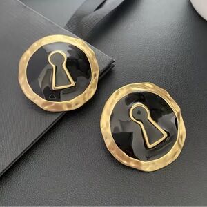 Schiaparelli Style Keyhole Earrings